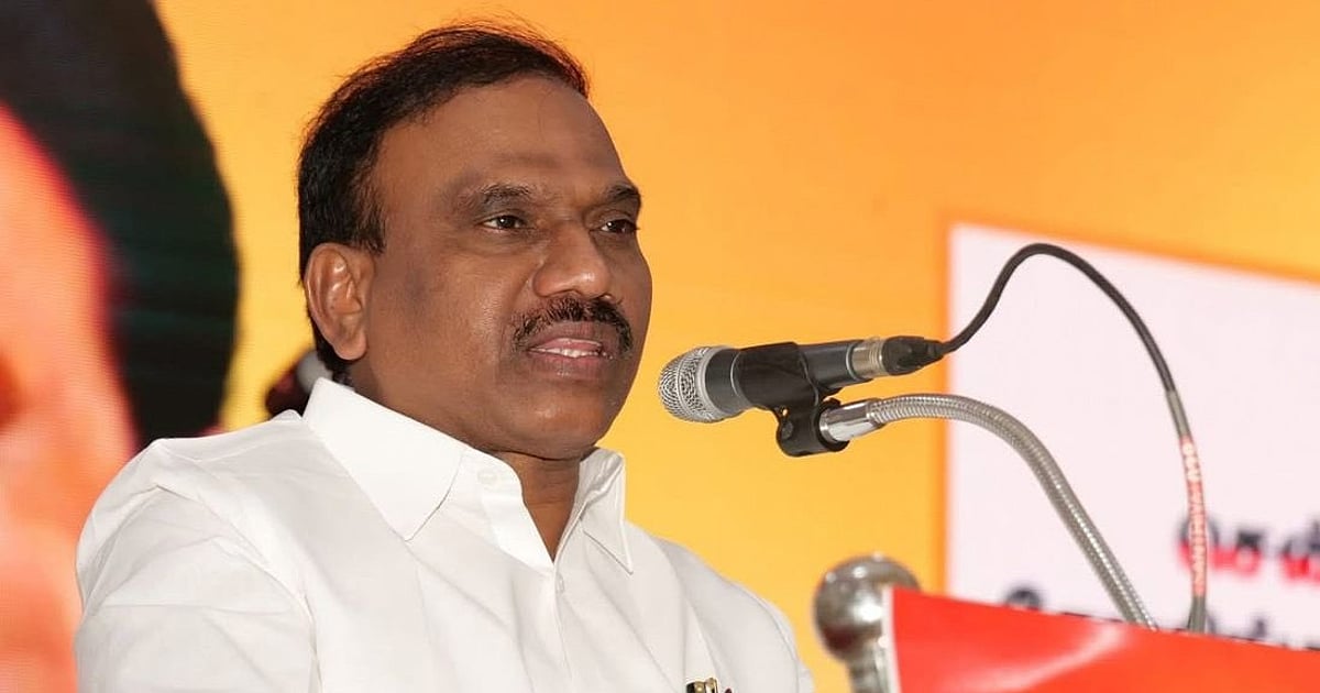கரூர் மரணங்கள்: “களத்துக்குச் சென்று ஏன் ஆறுதல் தெரிவிக்கவில்லை?” – விஜய்க்கு ஆ.ராசா கேள்வி | Why didn’t he go to the field and offer consolation? A. Raja questions Vijay on Karur issue