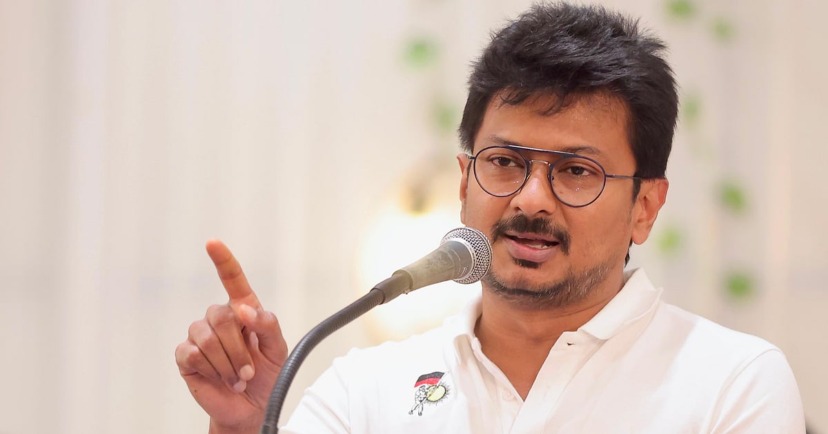 மின்வெட்டு: “ப்யூஸ் போன த.வெ.க. அரசு.! – உதயநிதி ஸ்டாலின் விமர்சனம்| Power Cut: Fuse Blown TVK Government’ Udhayanidhi Stalin Criticizes